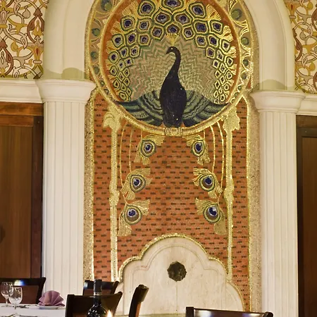 Palatinus Grand מלון 4*