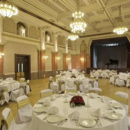 Palatinus Grand Hotel 4*