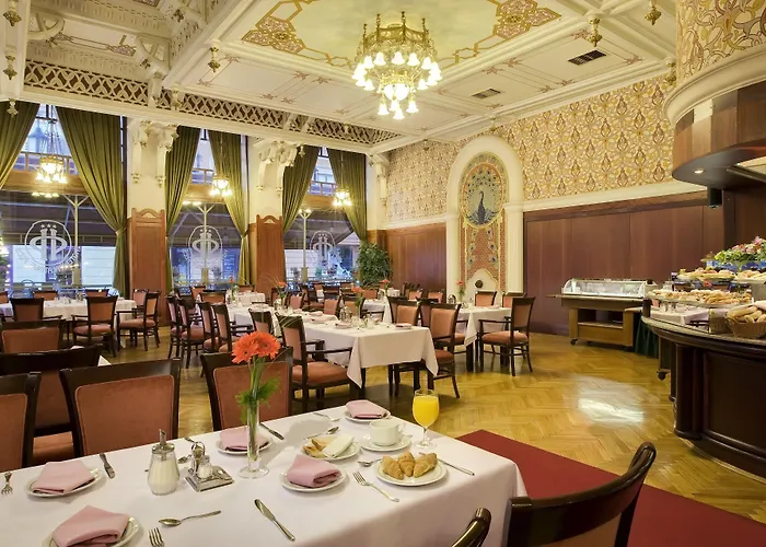 Palatinus Grand 4* Πετς